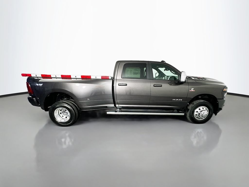 New 2026 RAM 3500 Laramie w/ Sport Appearance Package AWD/4WD image 8
