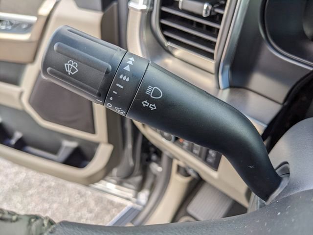 Used 2026 Ford F450 Platinum w/ Platinum Plus Package image 30