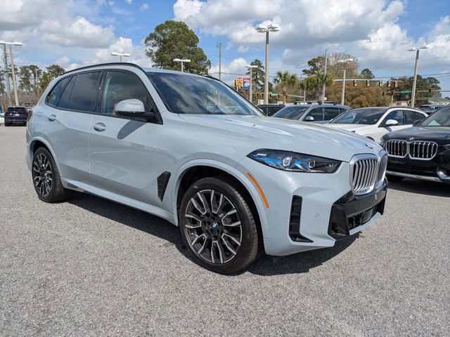 New 2026 BMW X5 sDrive40i w/ M Sport Package image 2