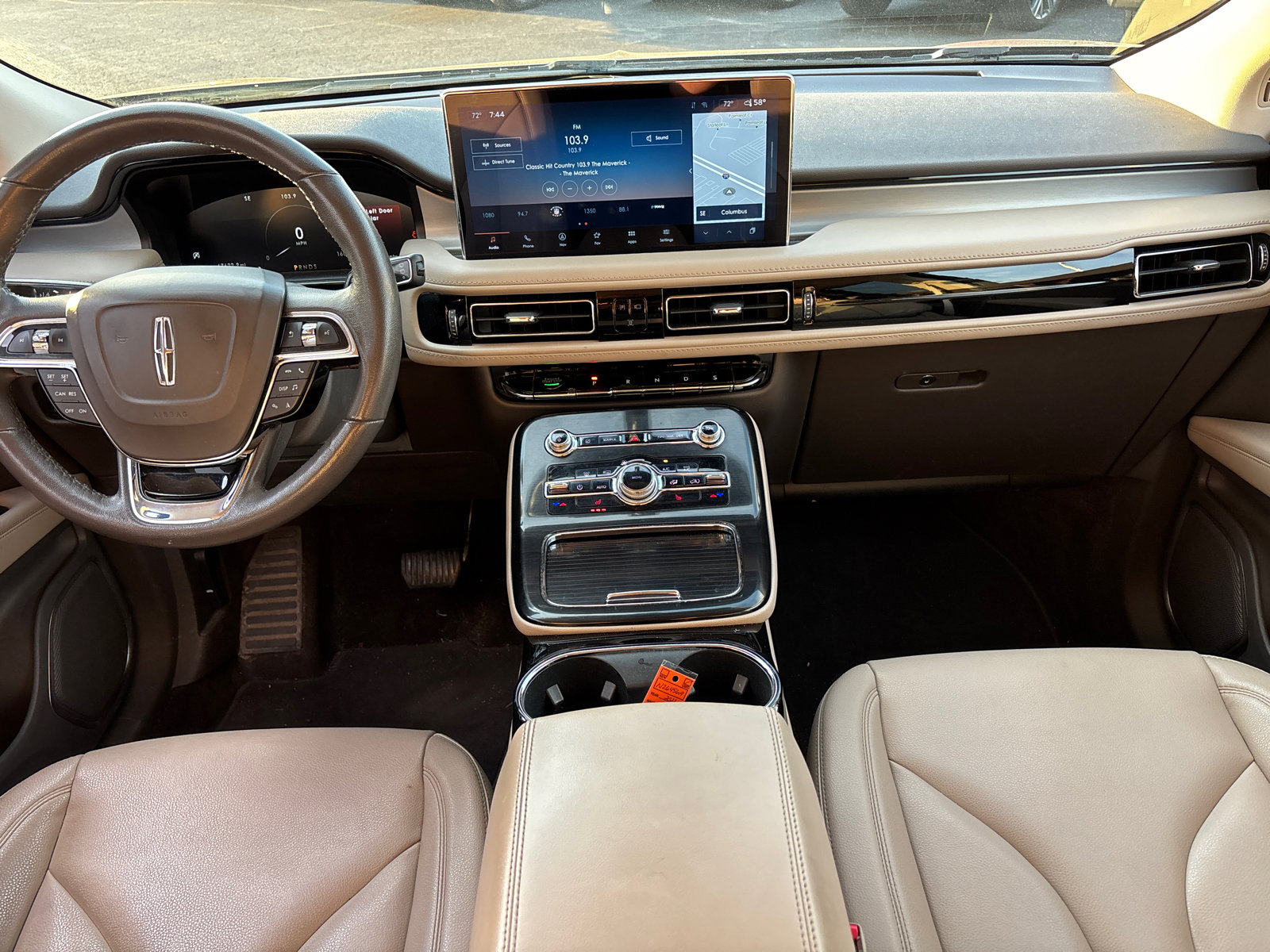 Certified 2022 Lincoln Nautilus AWD w/ Premium Package image 28