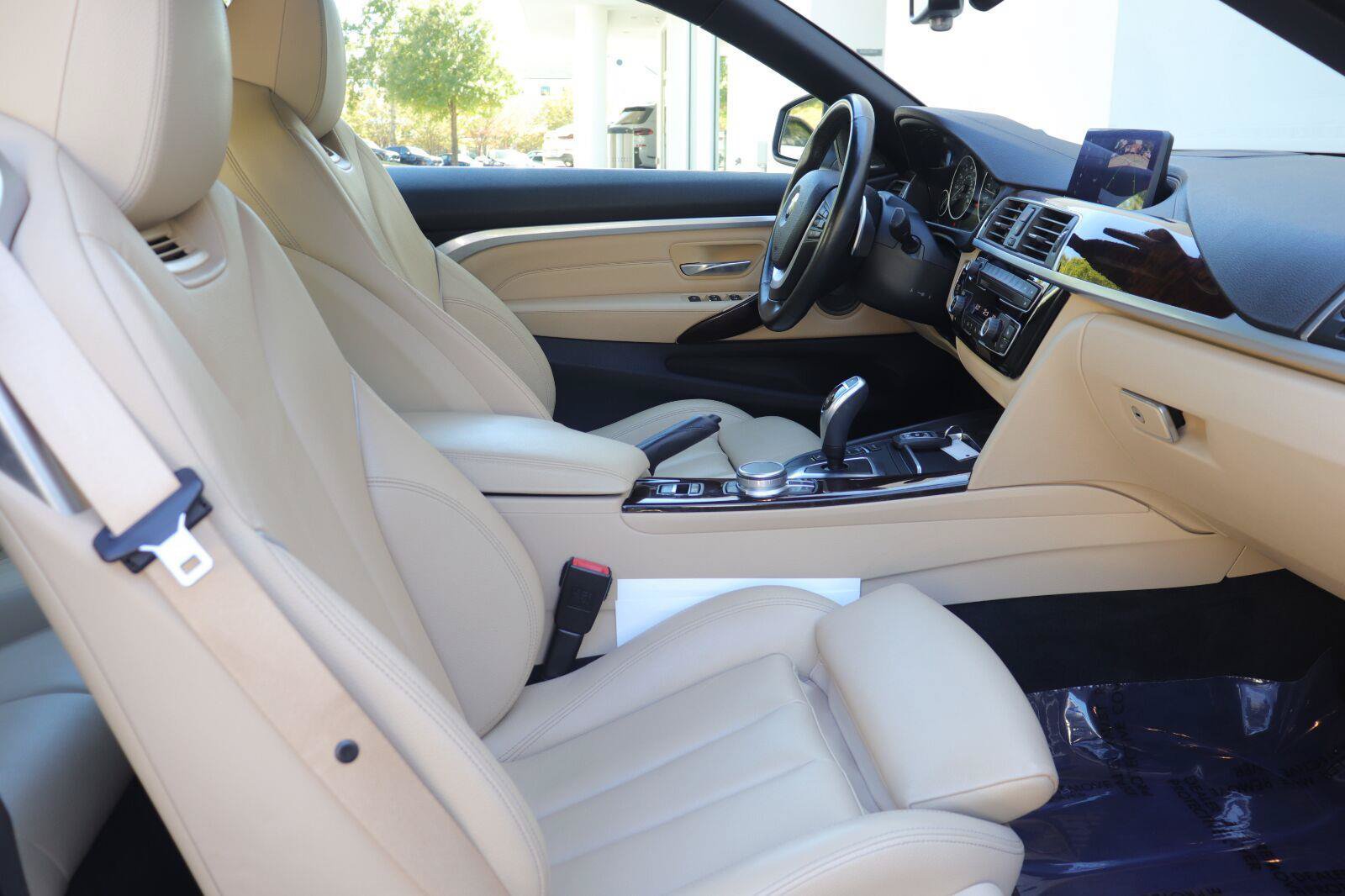 Used 2020 BMW 430i Convertible w/ Executive Package RWD image 24