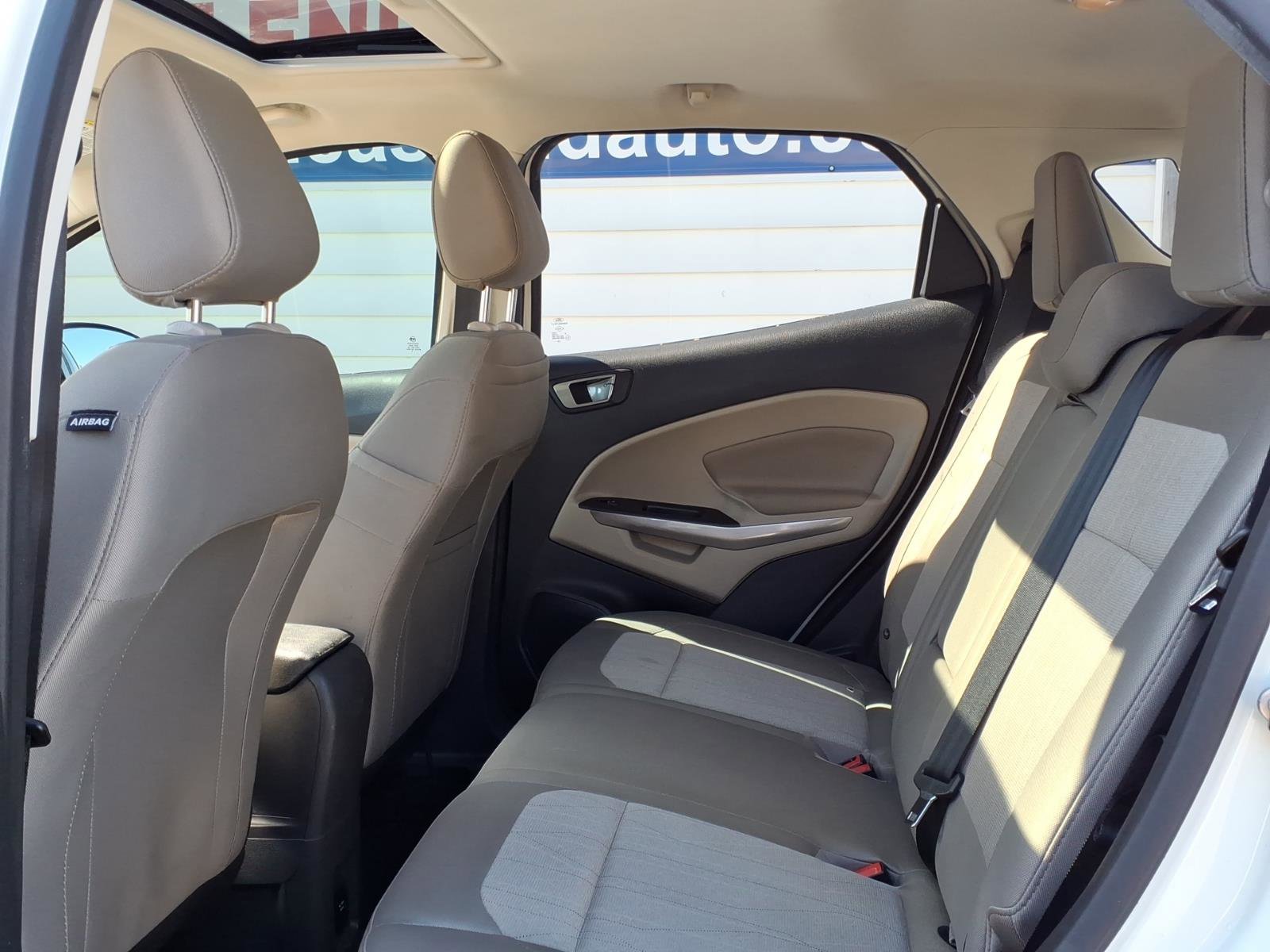 Used 2020 Ford EcoSport SE w/ SE Convenience Package FWD image 12