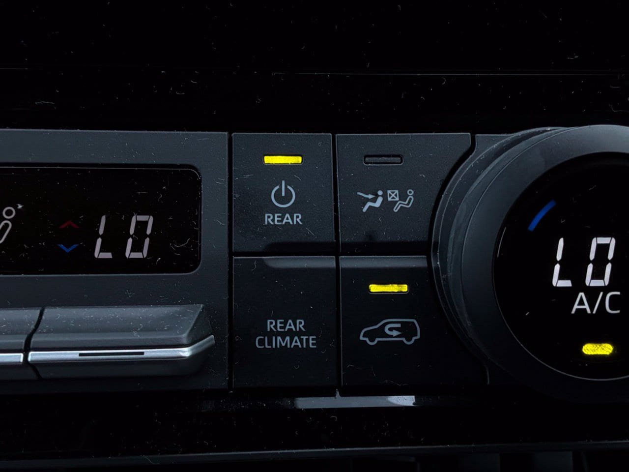 Used 2024 Toyota Grand Highlander AWD image 49