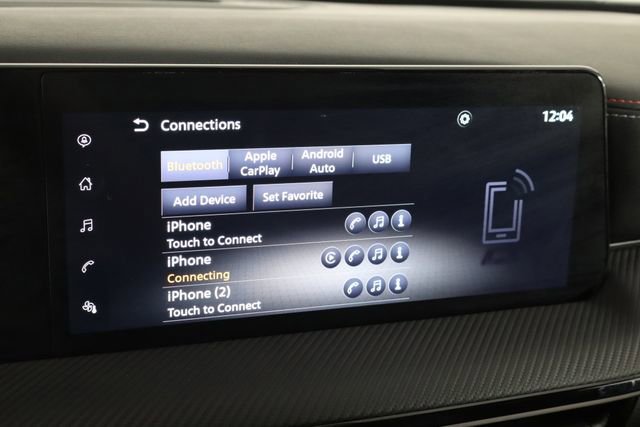 Used 2025 Nissan Kicks SR FWD image 31
