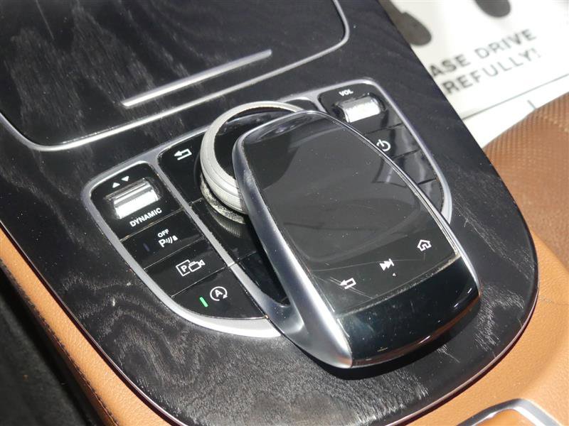 Used 2019 Mercedes-Benz E 450 4MATIC Coupe w/ AMG Line Package image 36