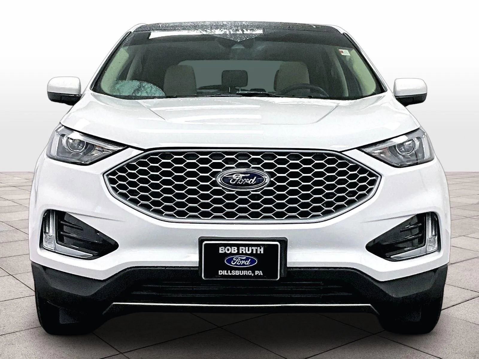 Certified 2024 Ford Edge SEL w/ Convenience Package image 3