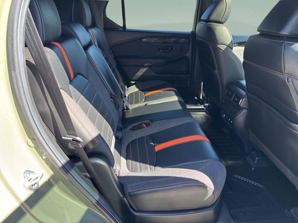 Used 2026 Honda Passport TrailSport image 33