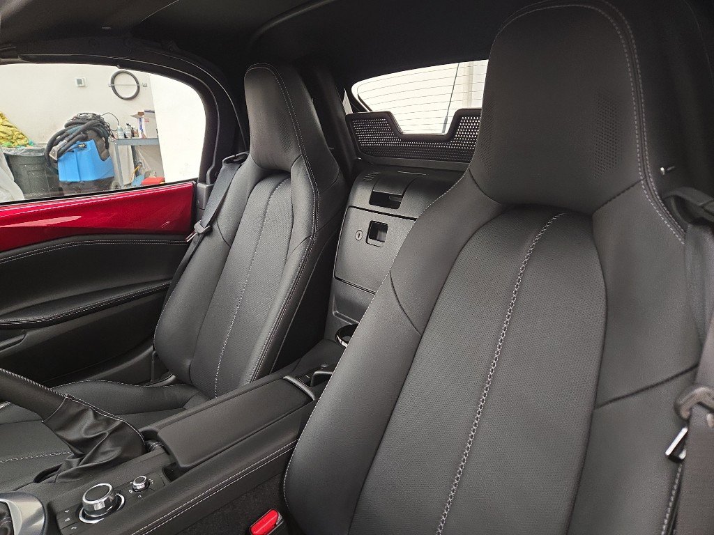 Used 2024 MAZDA MX-5 Miata Grand Touring w/ Appearance Package image 11