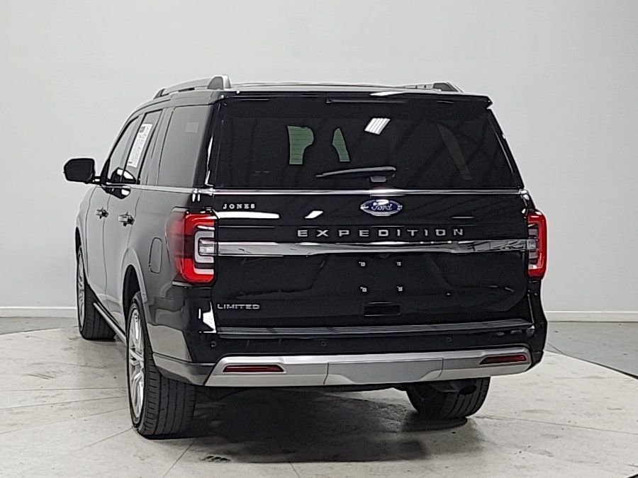 Used 2024 Ford Expedition Limited image 6