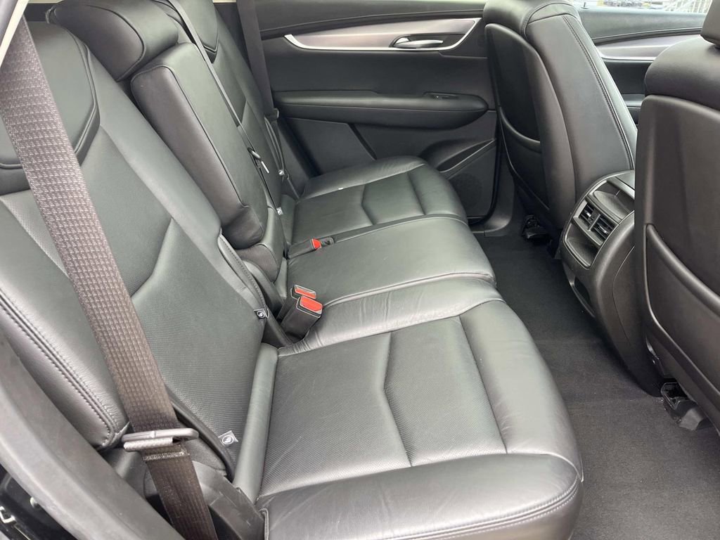 Used 2019 Cadillac XT5 Luxury image 17