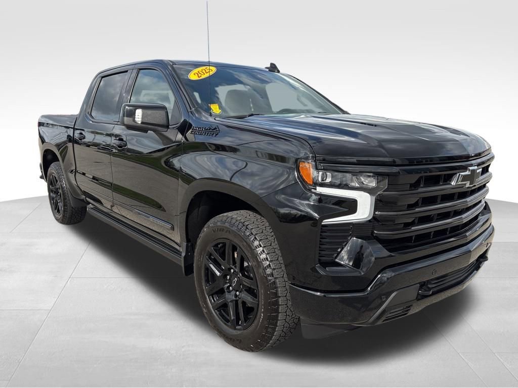 Used 2025 Chevrolet Silverado 1500 High Country w/ Midnight Edition image 3