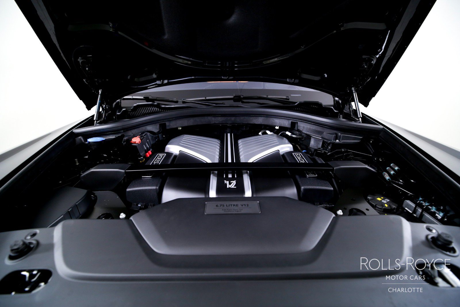 New 2026 Rolls-Royce Cullinan AWD/4WD image 38