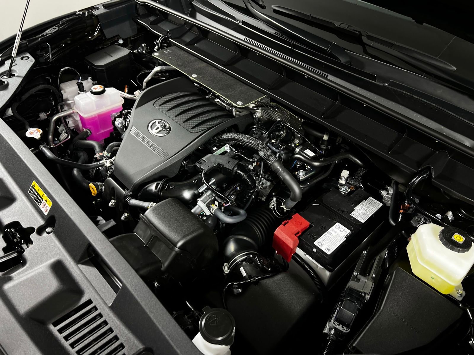 Certified 2026 Toyota Highlander Limited image 11