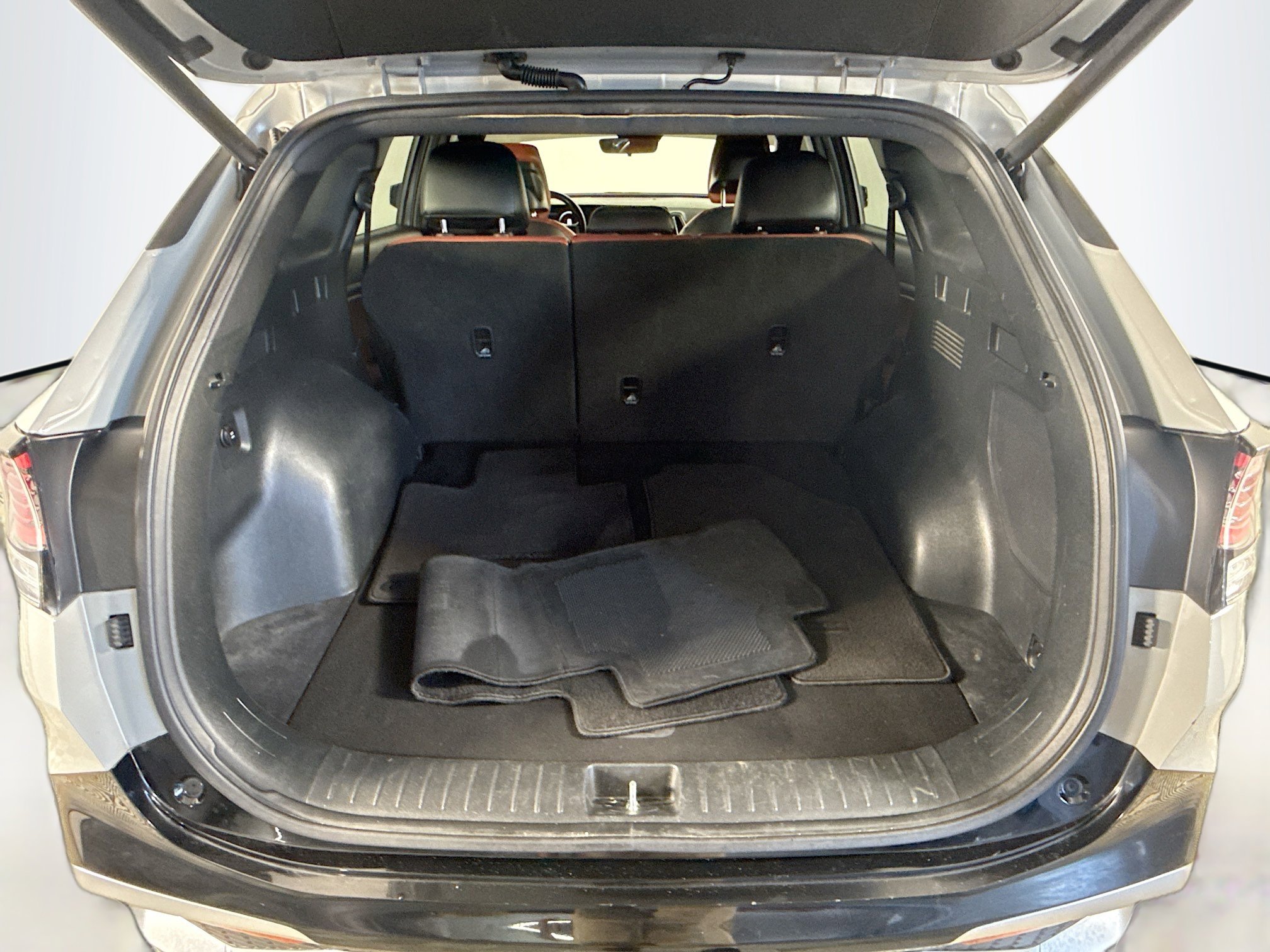 Used 2023 Kia Sportage SX image 35