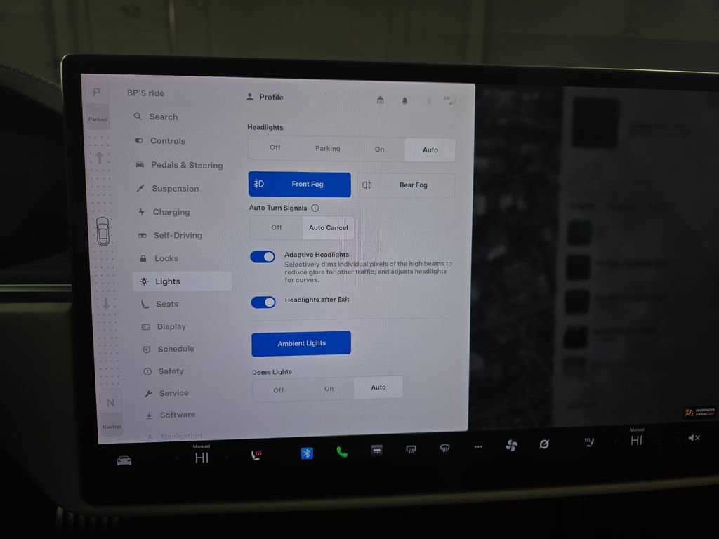 Used 2022 Tesla Model S AWD/4WD image 29