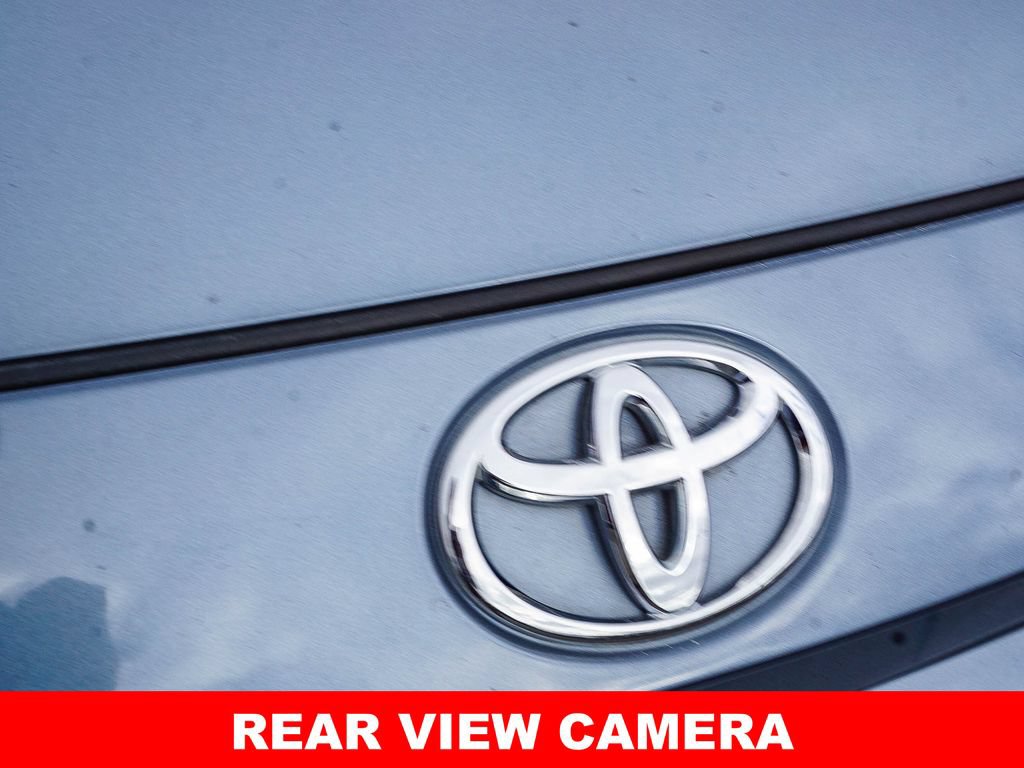 Used 2021 Toyota Corolla SE w/ Carpet Mat Package (TMS) FWD image 11