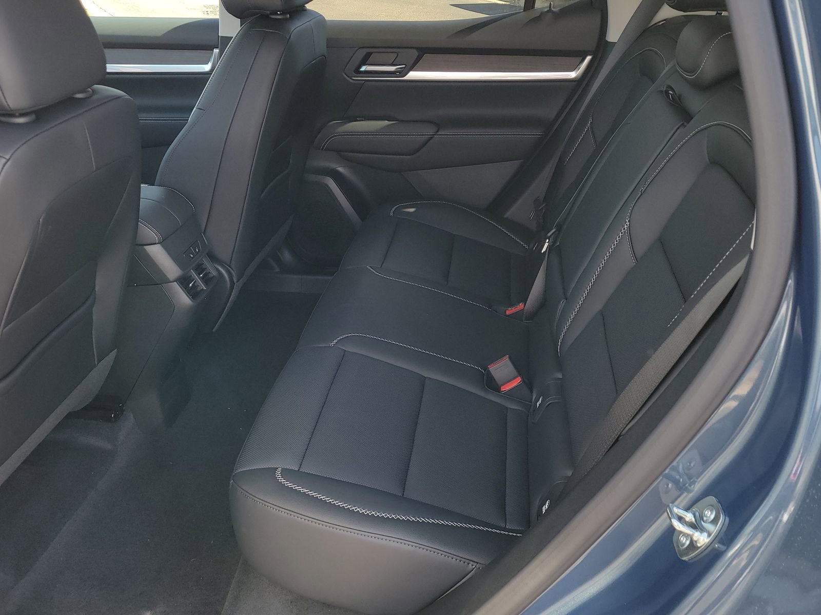 New 2026 GMC Terrain Denali AWD/4WD image 7
