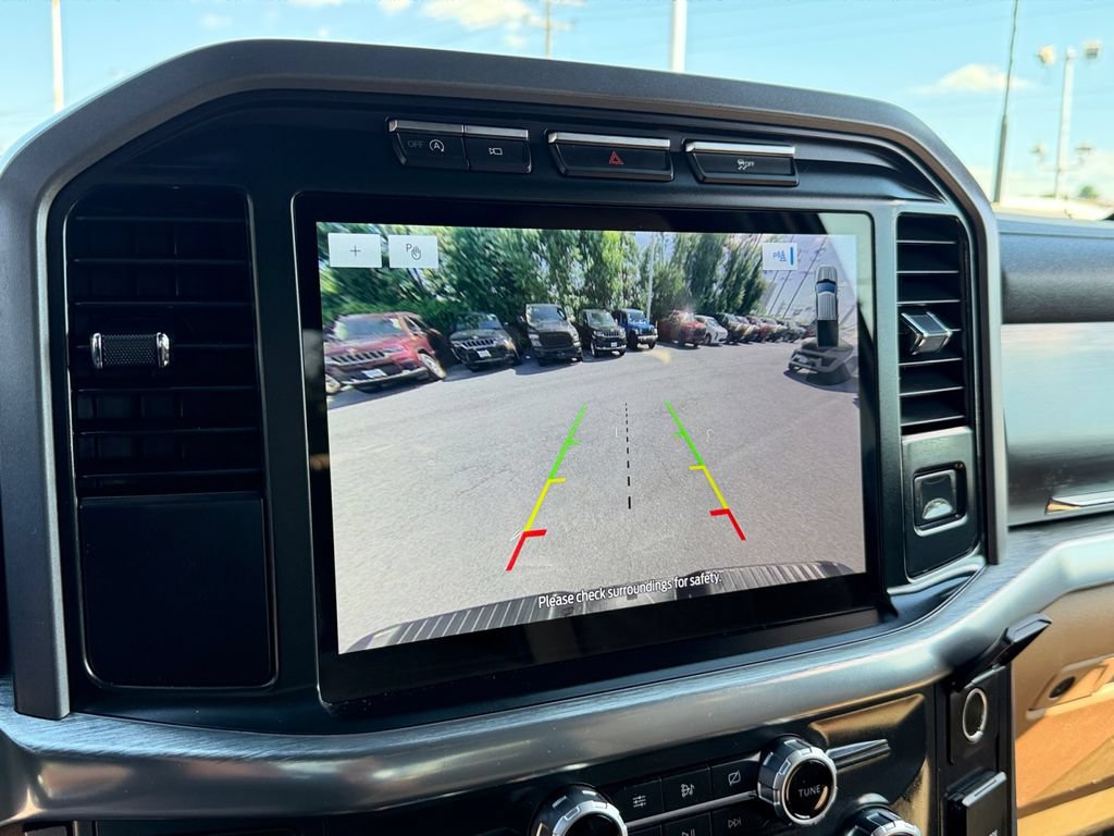 Used 2021 Ford F150 Lariat AWD/4WD image 17