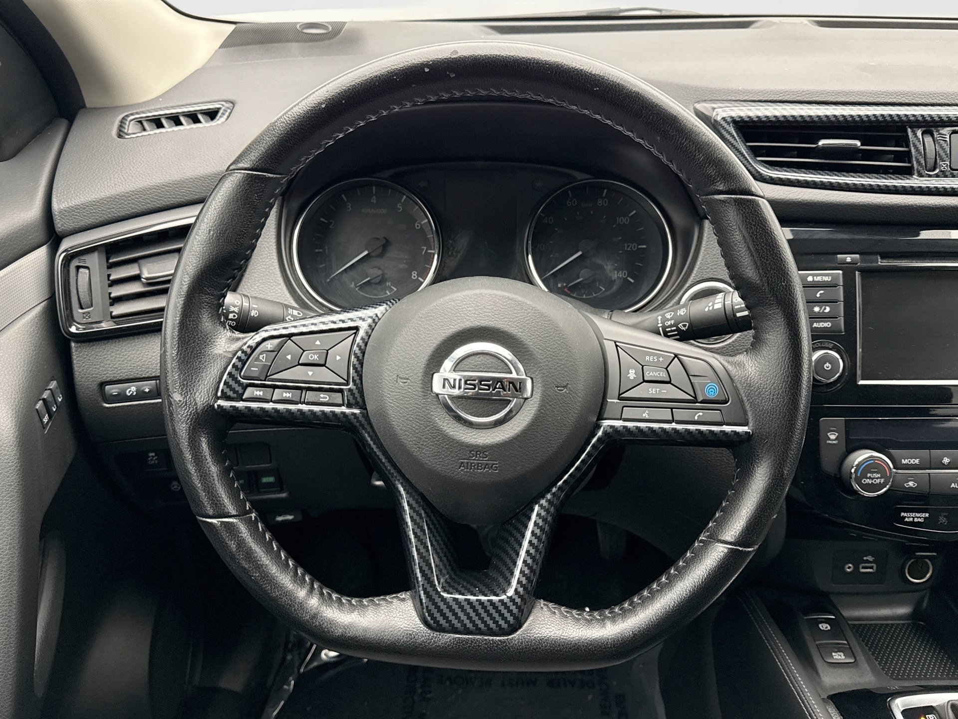Used 2020 Nissan Rogue Sport SV w/ Technology Package AWD/4WD image 12