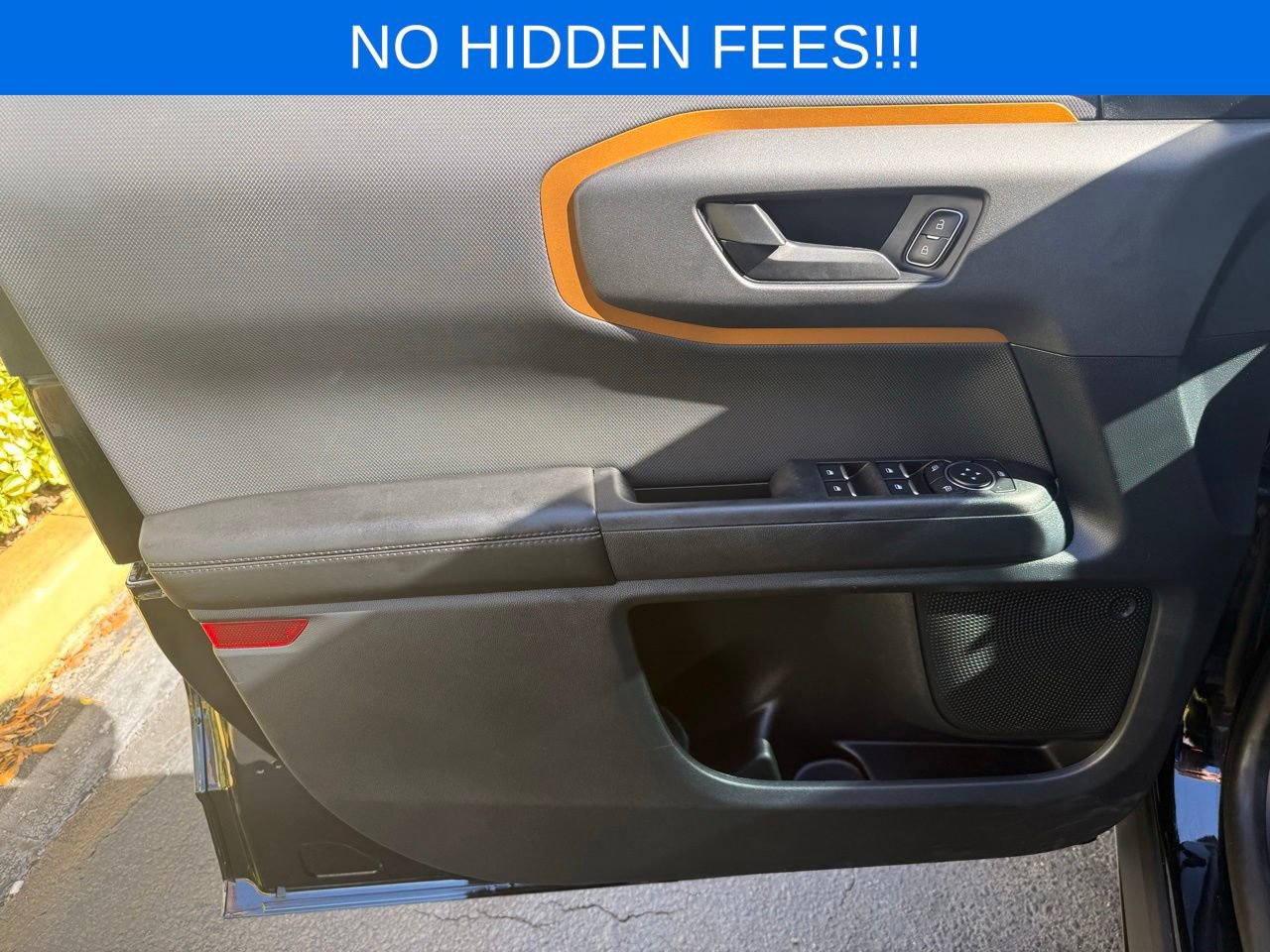 Used 2023 Ford Bronco Sport Badlands image 11