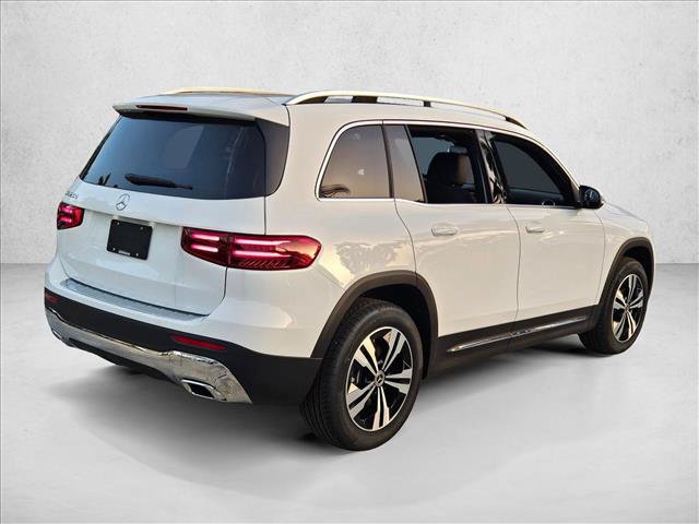New 2026 Mercedes-Benz GLB 250 image 2