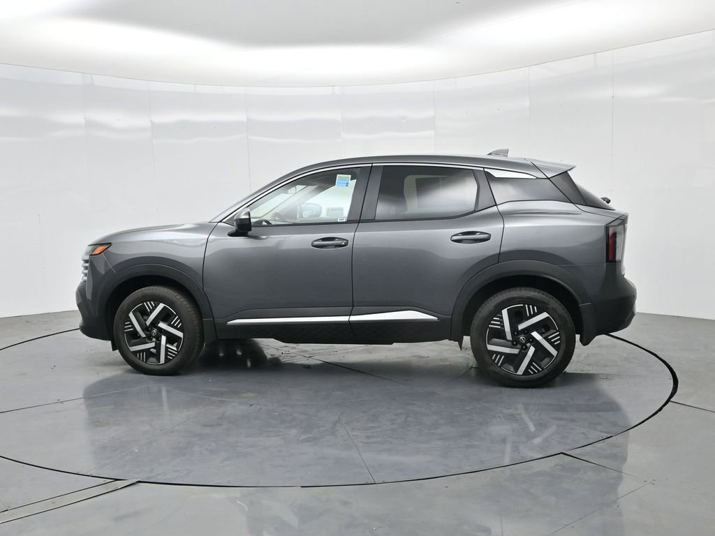 Used 2025 Nissan Kicks SV image 5