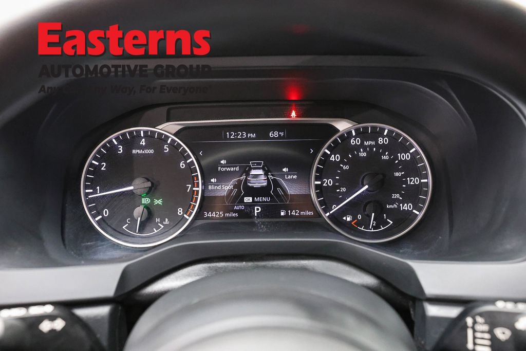 Used 2023 Nissan Pathfinder S AWD/4WD image 19