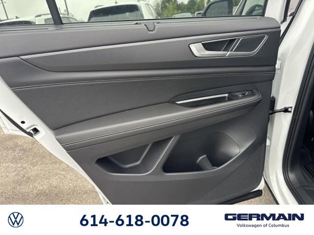 New 2026 Volkswagen Atlas Cross Sport SEL R-Line image 19