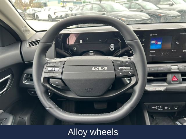 Used 2025 Kia K4 EX image 20