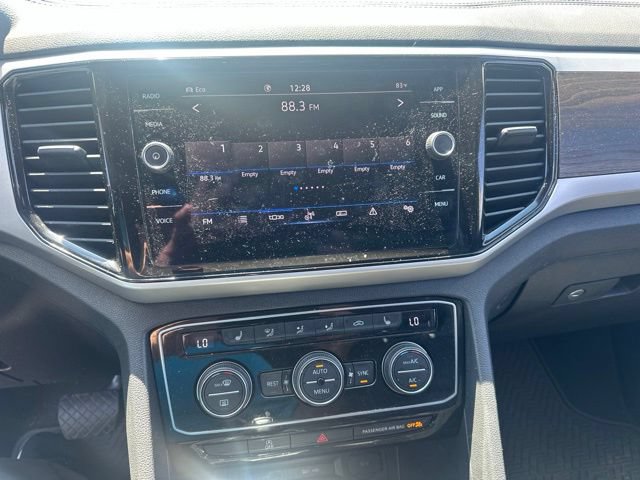 Certified 2023 Volkswagen Atlas SE w/ Black Wheel Package AWD/4WD image 14