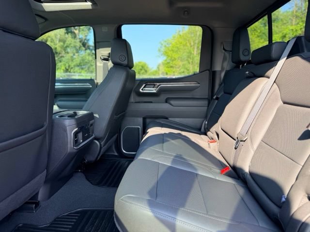 Used 2025 Chevrolet Silverado 1500 LTZ w/ LTZ Premium Package AWD/4WD image 28