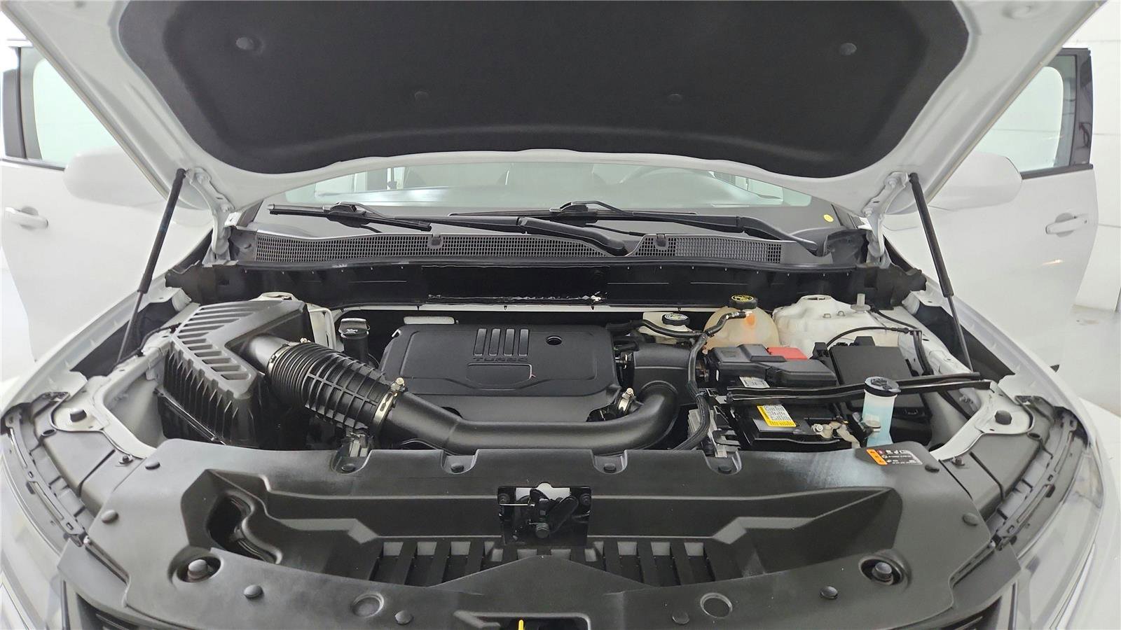 Used 2023 Chevrolet Blazer LT image 36