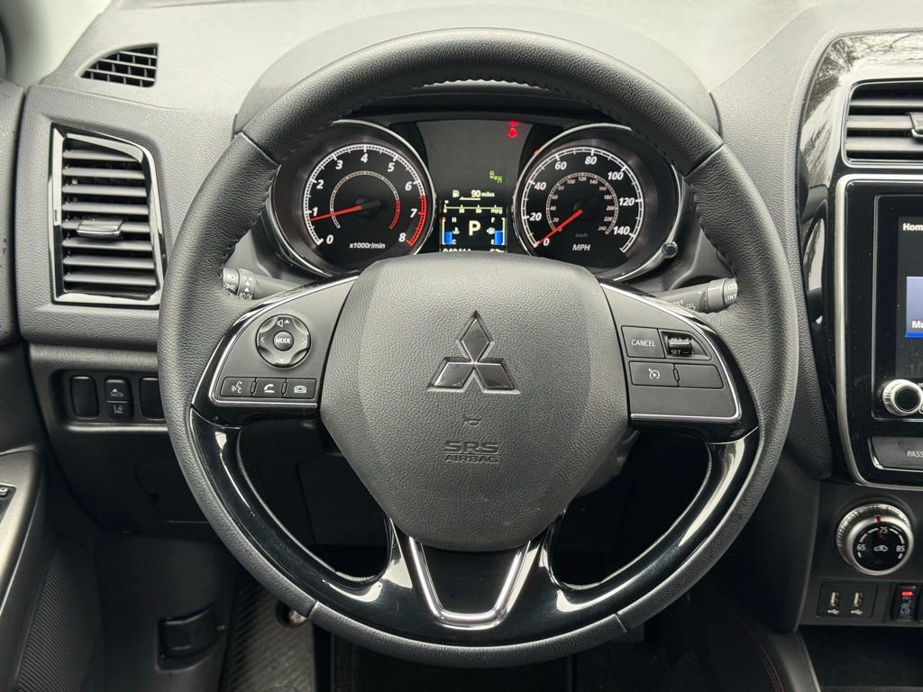 Used 2024 Mitsubishi Outlander Sport SE AWD/4WD image 13