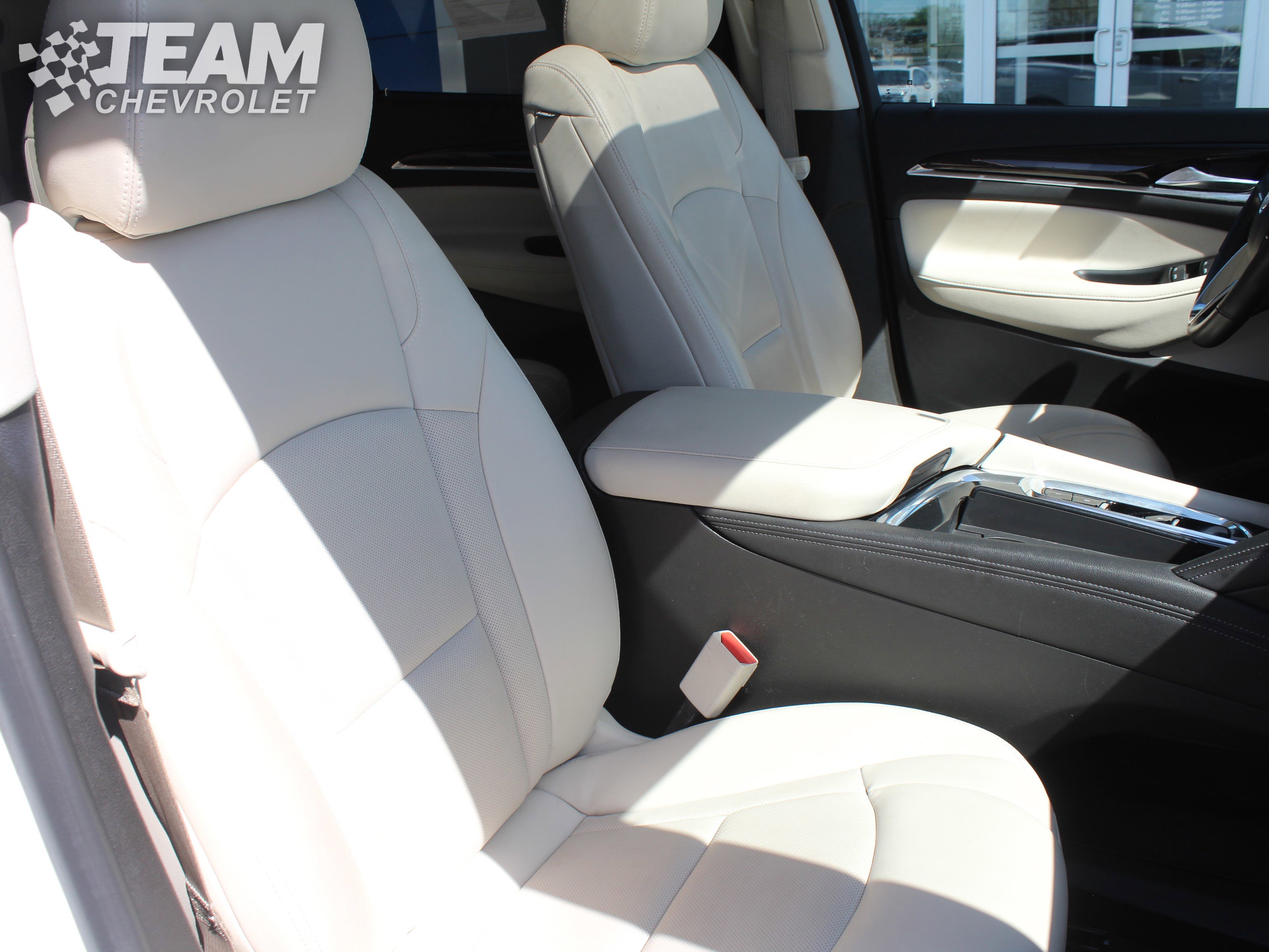 Used 2023 Buick Enclave Essence w/ Experience Buick Package AWD/4WD image 30