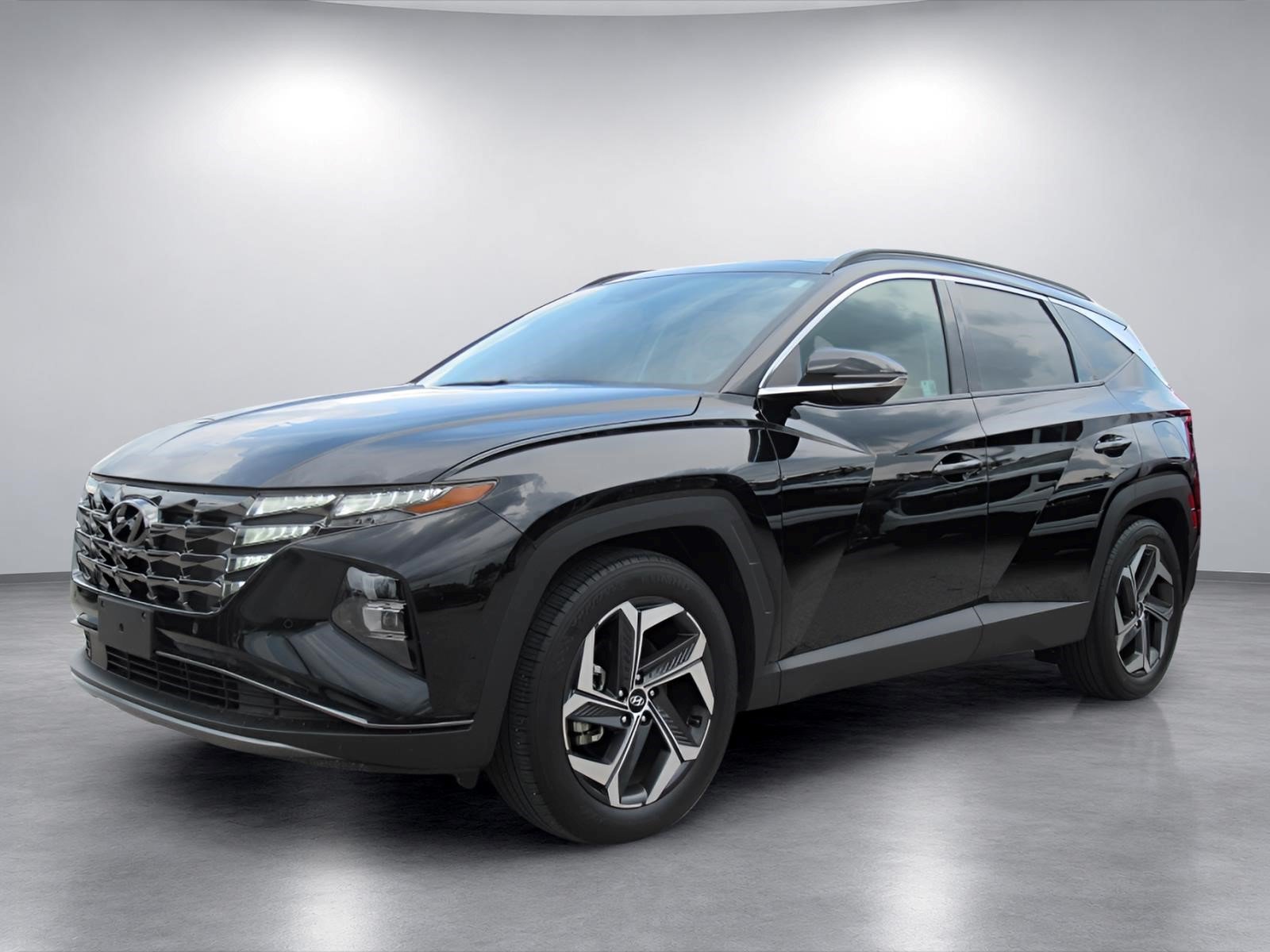 Used 2024 Hyundai Tucson Limited FWD image 3