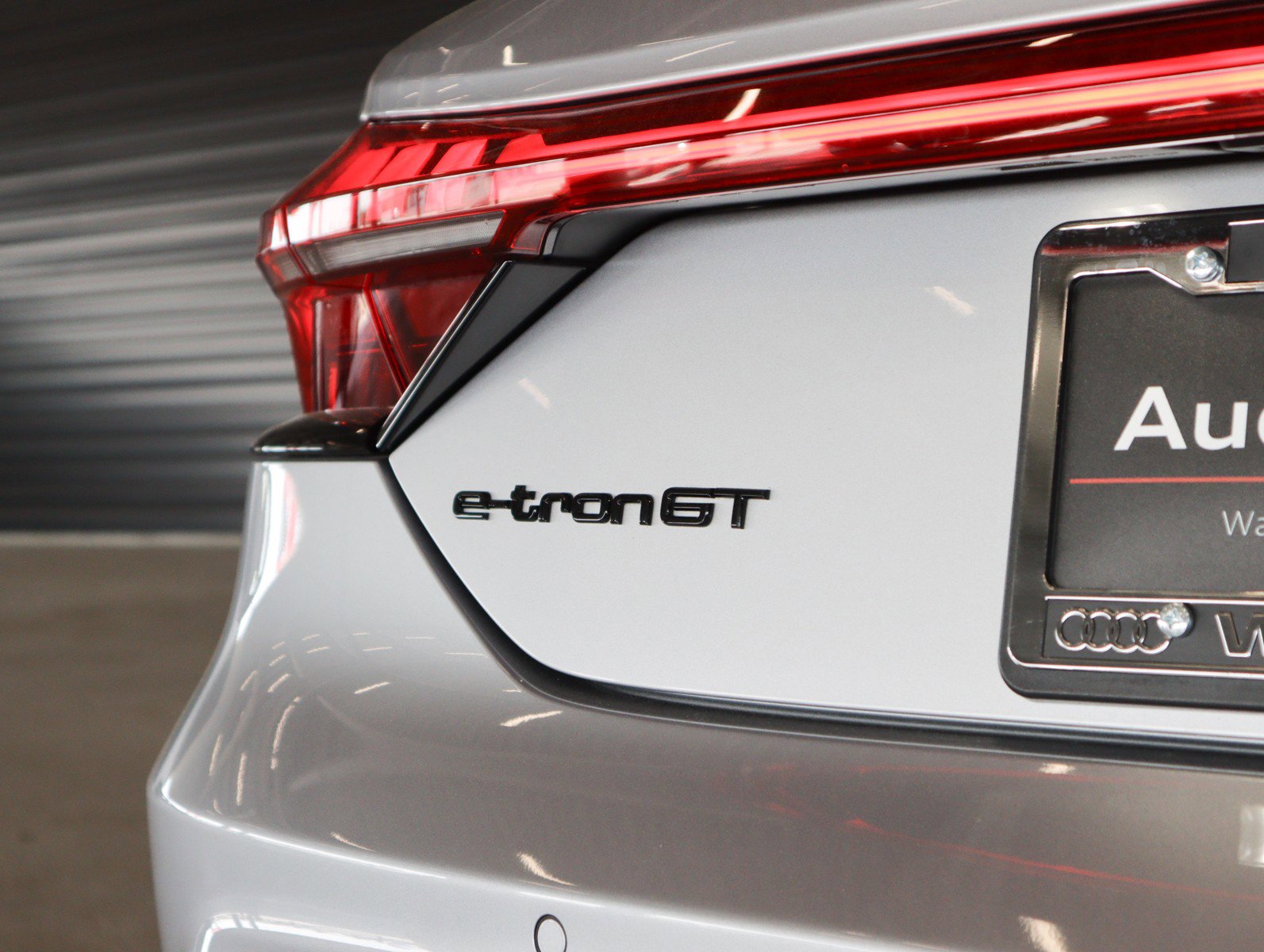 Used 2024 Audi e-tron GT Prestige w/ Prestige Package AWD/4WD image 28