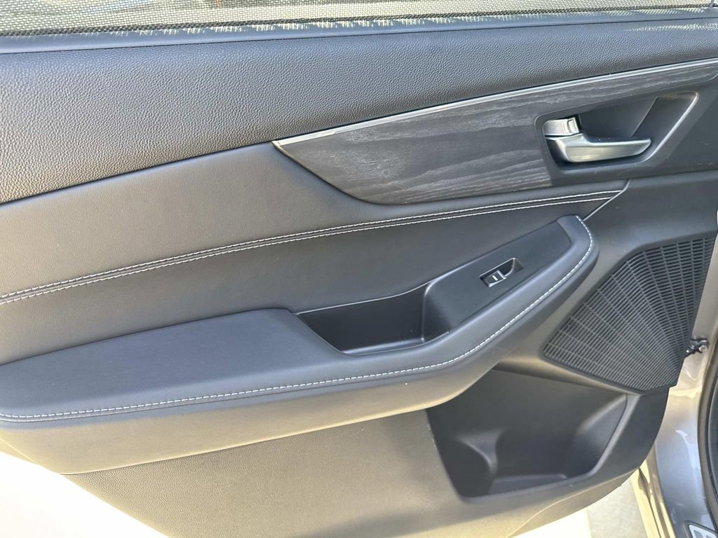 Used 2023 Acura MDX SH-AWD w/ Advance Package image 12