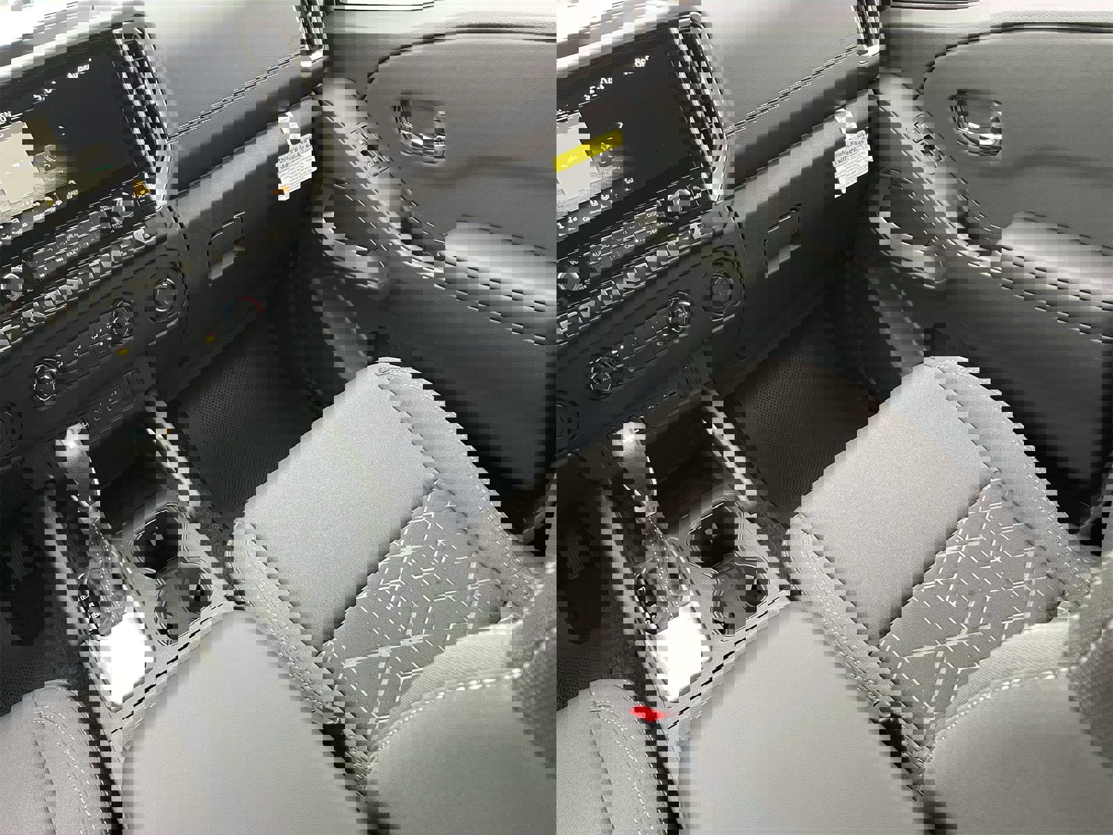 New 2026 Nissan Frontier SV w/ Tow Package image 17