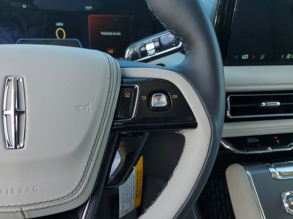 New 2026 Lincoln Aviator 2WD image 26