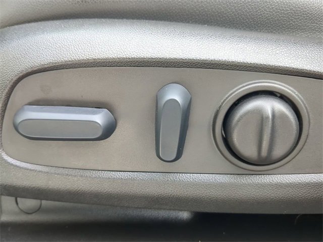 Used 2022 GMC Terrain AT4 w/ Infotainment Package II image 24