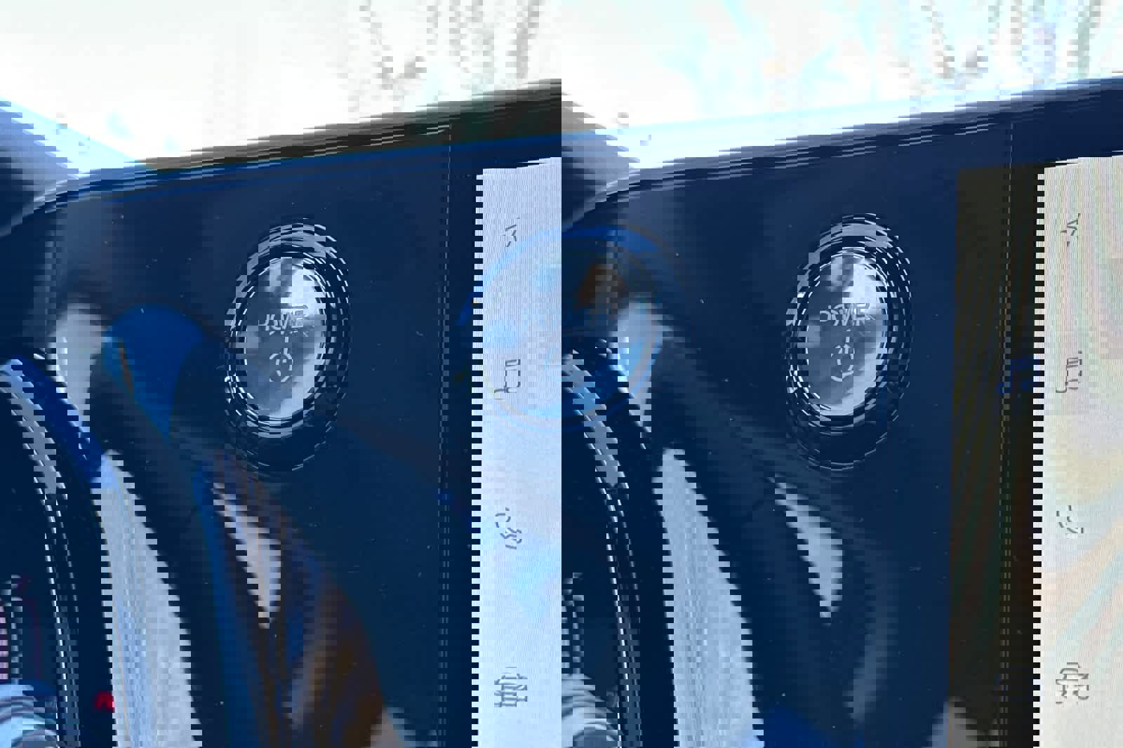 Used 2025 Lexus NX 350h AWD w/ Accessory Package (2T) image 24