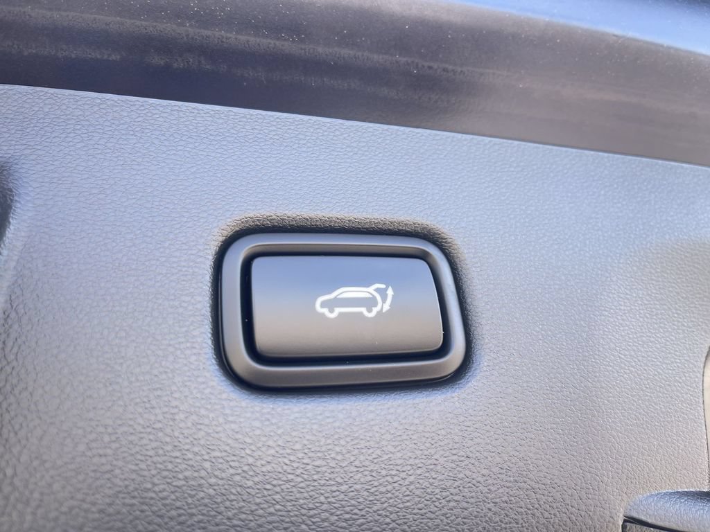 Used 2024 Hyundai Tucson Limited AWD/4WD image 17