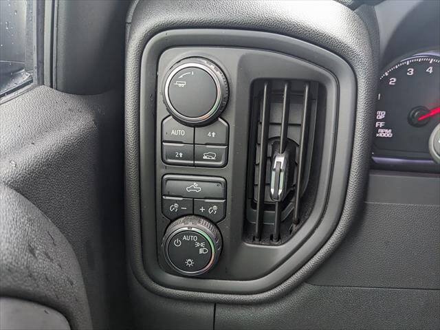 Used 2023 Chevrolet Silverado 1500 Custom w/ LPO, Dark Essentials Package AWD/4WD image 22