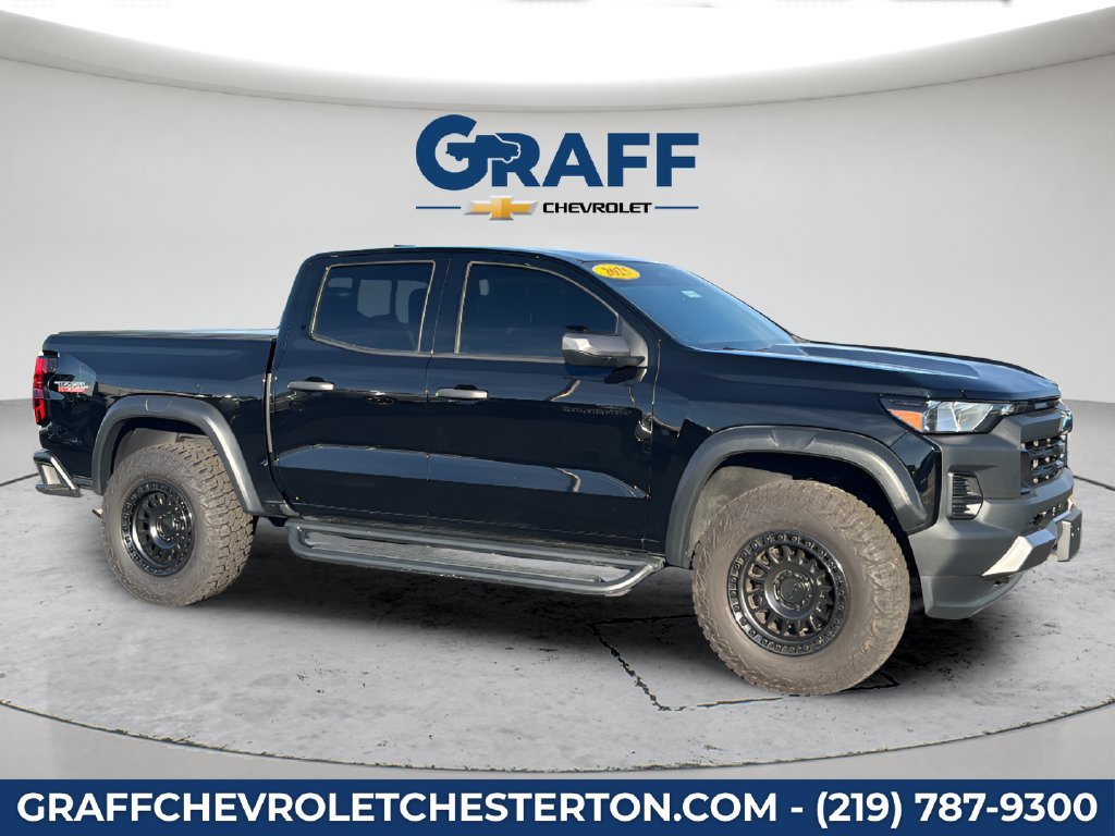 Used 2025 Chevrolet Colorado Trail Boss AWD/4WD image 10