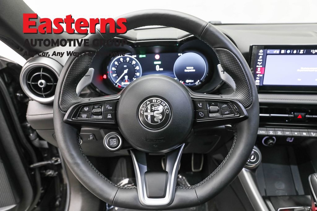 Used 2024 Alfa Romeo Tonale Veloce image 10