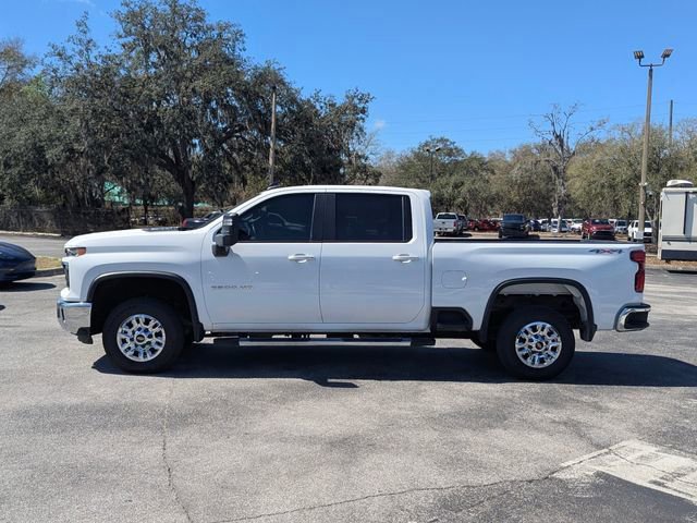 Used 2024 Chevrolet Silverado 2500 LT AWD/4WD image 2