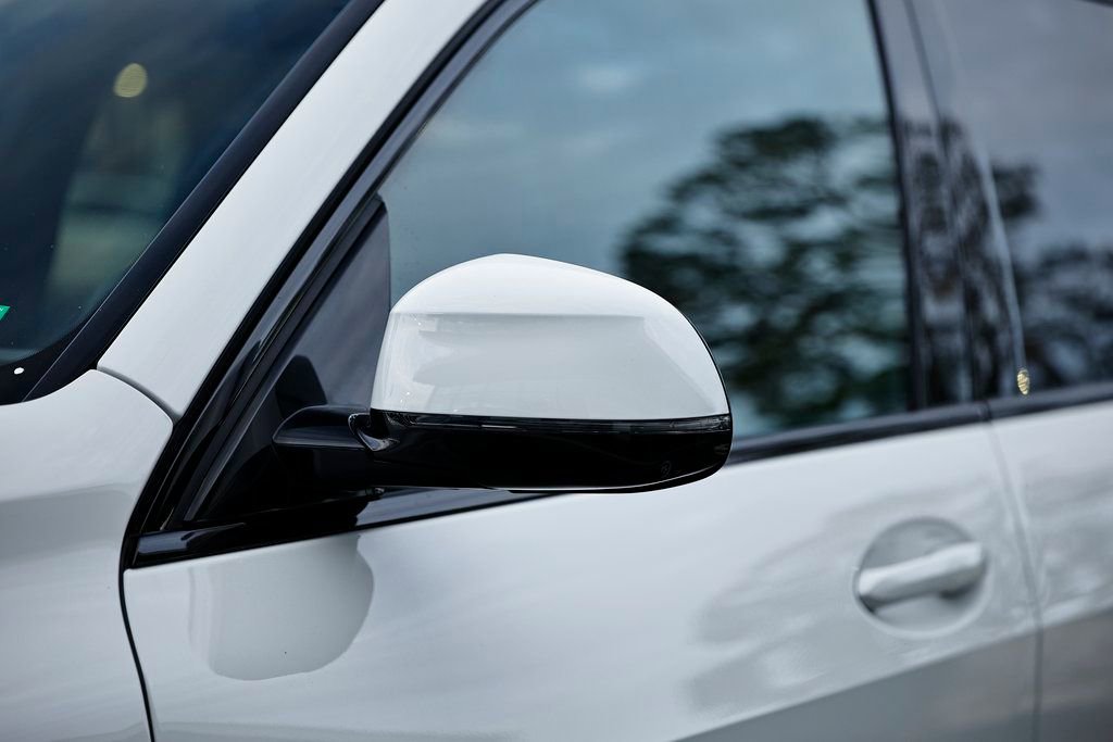 New 2026 BMW X5 xDrive40i w/ M Sport Package image 11