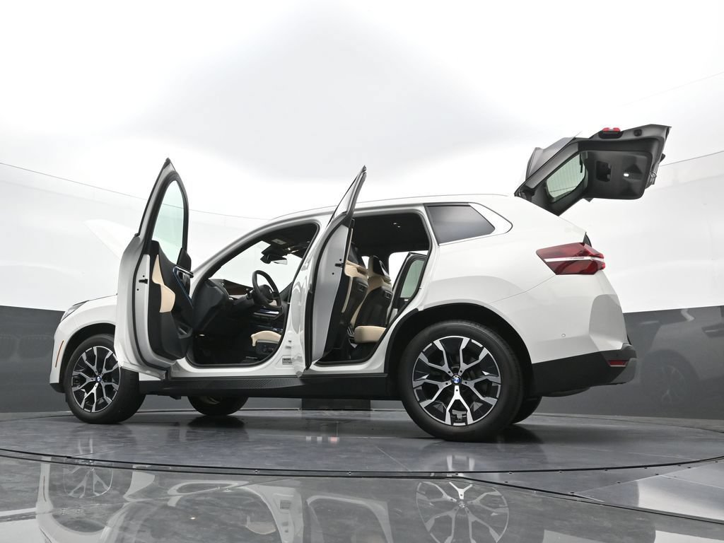 New 2026 BMW X3 xDrive30i w/ Convenience Package AWD/4WD image 40