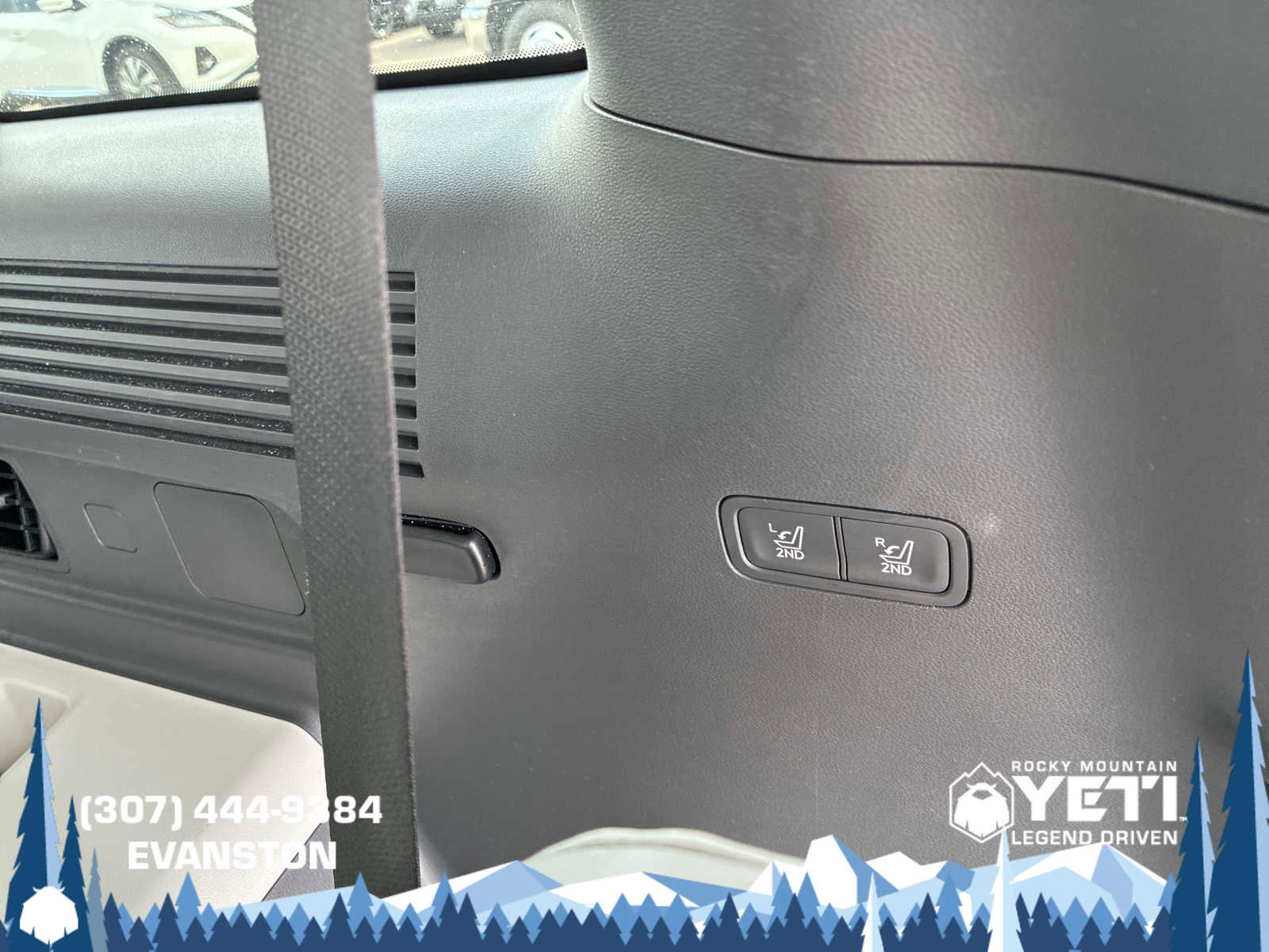 Used 2025 Hyundai Santa Fe SEL image 26