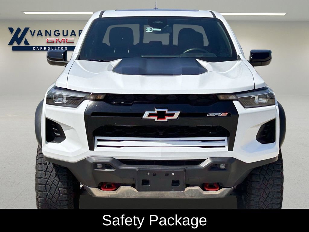 Used 2024 Chevrolet Colorado ZR2 w/ Technology Package image 3